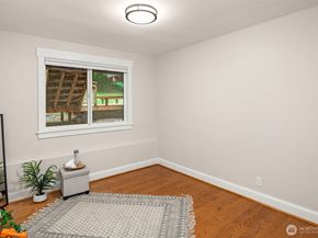 17536 NE 156th Street, Woodinville WA 98072