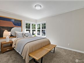 9336 35th Avenue NE, Seattle WA 98115