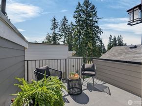 221 NE 185th Street A, Shoreline WA 98155