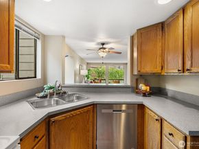 15123 Sunwood Boulevard GG21, Tukwila WA 98188