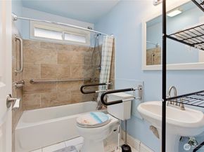 3208 21st Street, Everett WA 98201