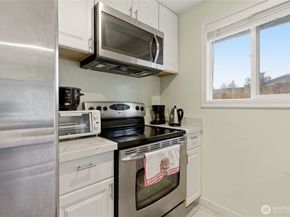 3208 21st Street, Everett WA 98201