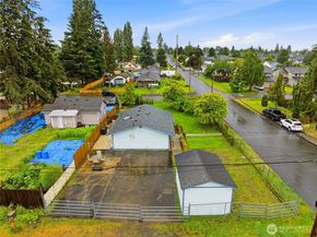 3208 21st Street, Everett WA 98201