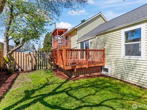 8109 15th Avenue SW, Seattle WA 98106