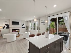4423 228th Place SE, Bothell WA 98021