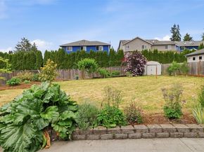 20122 32nd Avenue W, Lynnwood WA 98036