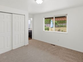 20122 32nd Avenue W, Lynnwood WA 98036