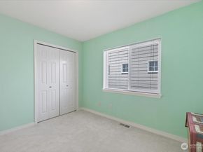 21612 129th Avenue SE, Kent WA 98031