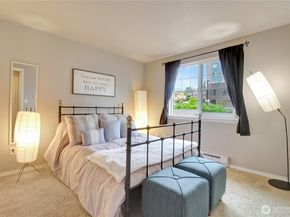 1126 N 198th Street B302, Shoreline WA 98133