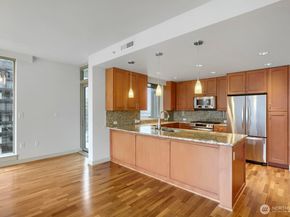10650 NE 9th Place 1520, Bellevue WA 98004