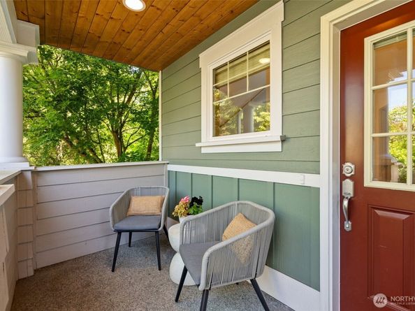 1328 Stonecress Lane NE, Bainbridge Island WA 98110