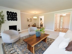 322 N 134th Street 104, Seattle WA 98133
