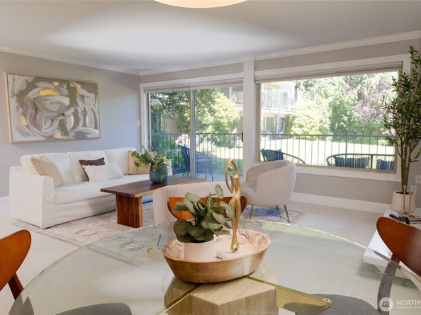 322 N 134th Street 104, Seattle WA 98133