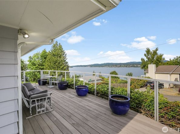 10417 76th Avenue S, Seattle WA 98178