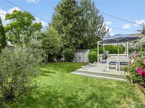 10417 76th Avenue S, Seattle WA 98178