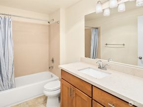 17413 119th Lane SE F13, Renton WA 98058