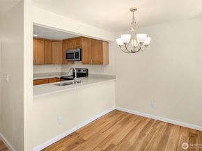 17413 119th Lane SE F13, Renton WA 98058