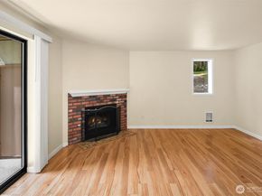 17413 119th Lane SE F13, Renton WA 98058