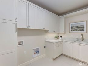22605 NE 142nd Place, Woodinville WA 98077