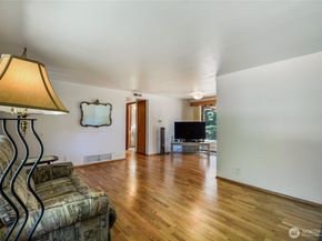 20612 14th Avenue S, SeaTac WA 98198