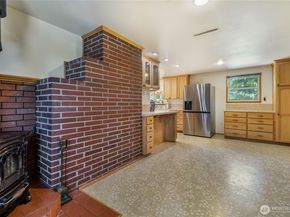 20612 14th Avenue S, SeaTac WA 98198
