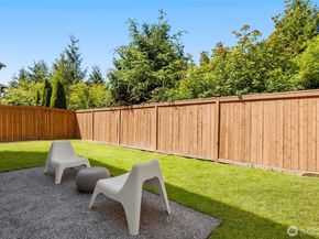 3907 174th Place SE, Bothell WA 98012