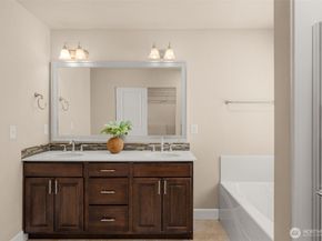 3907 174th Place SE, Bothell WA 98012