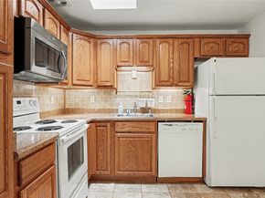 14600 SE 176th Street J5, Renton WA 98058