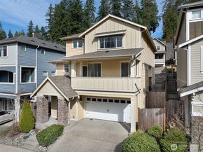 20042 94th Avenue NE, Bothell WA 98011