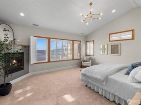 9 SW Three Tree Point Lane, Burien WA 98166