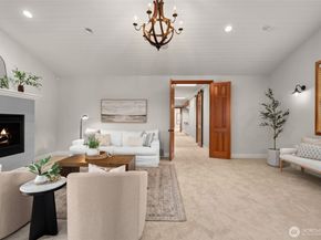 9 SW Three Tree Point Lane, Burien WA 98166