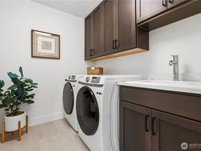 2582 136th Lane SE, Bellevue WA 98005