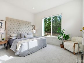 2582 136th Lane SE, Bellevue WA 98005