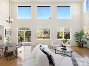 15903 98th Avenue NE, Bothell WA 98011