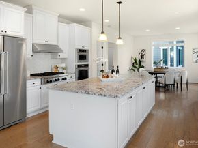 15903 98th Avenue NE, Bothell WA 98011