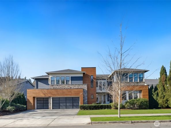 15903 98th Avenue NE, Bothell WA 98011