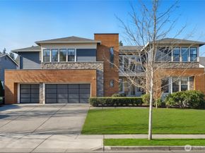 15903 98th Avenue NE, Bothell WA 98011