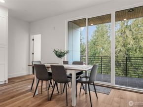 8923 166th Ave NE 101, Redmond WA 98052