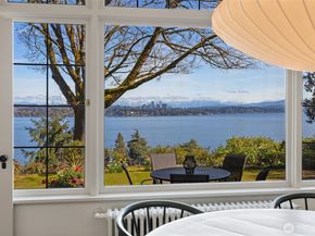 520 36th Avenue E, Seattle WA 98112