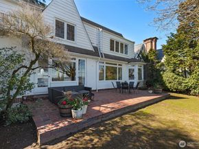 520 36th Avenue E, Seattle WA 98112