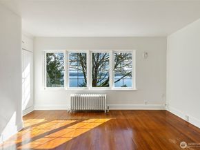 520 36th Avenue E, Seattle WA 98112