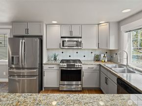 5015 A 8th Avenue NW, Seattle WA 98107