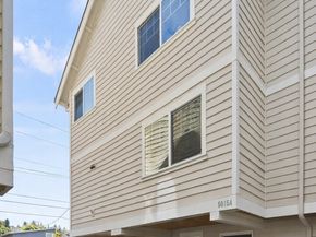 5015 A 8th Avenue NW, Seattle WA 98107