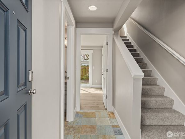 5015 A 8th Avenue NW, Seattle WA 98107