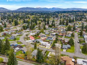 16526 116th Place SE, Renton WA 98058