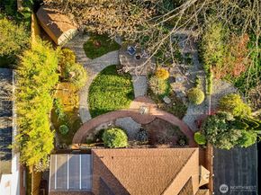 525 Kenosia Avenue S, Kent WA 98030