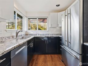 314 25th Avenue E, Seattle WA 98112