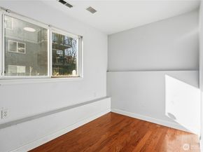 314 25th Avenue E, Seattle WA 98112