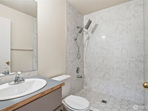 314 25th Avenue E, Seattle WA 98112