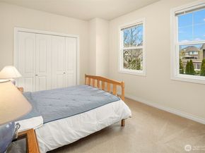 11787 159th Avenue NE, Redmond WA 98052